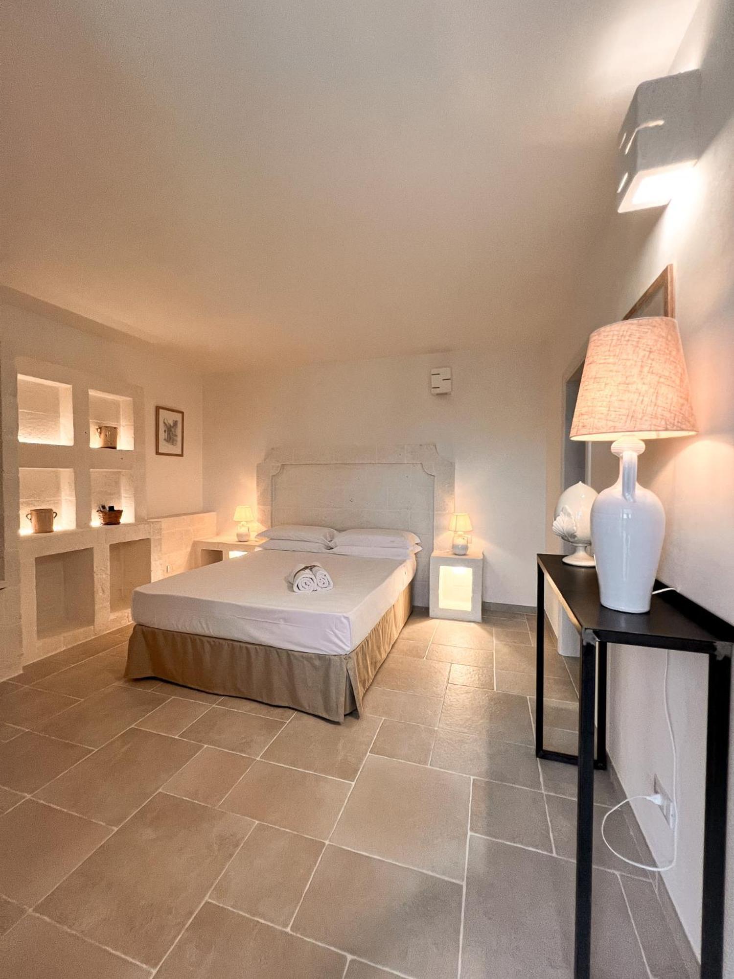 San Lorenzo Camere&Suites Lizzanello Extérieur photo