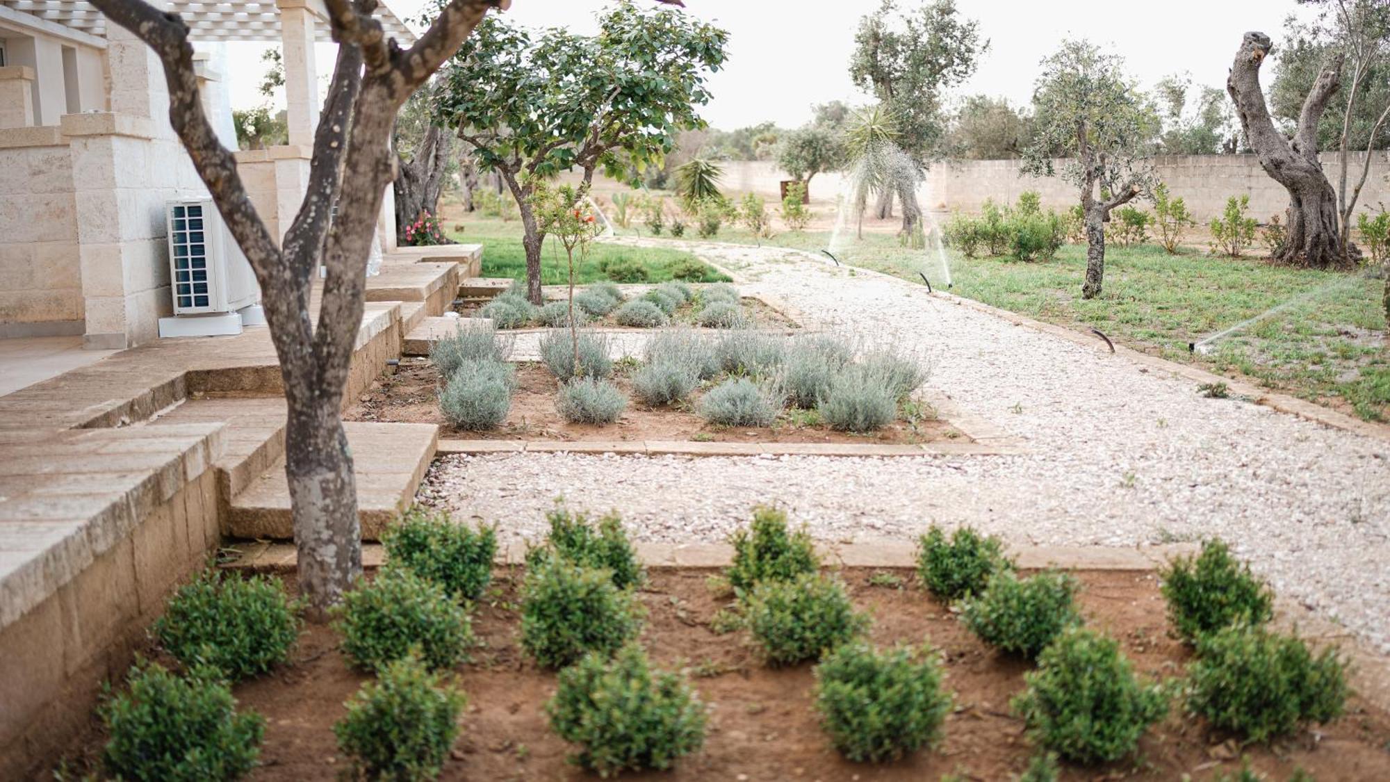San Lorenzo Camere&Suites Lizzanello Extérieur photo
